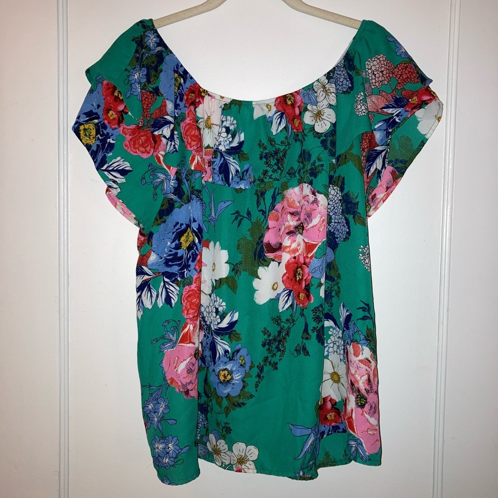 Xhilaration Floral Blouse
